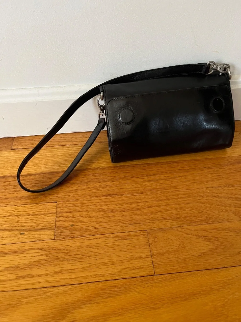 Handbag - Picture 2 of 3